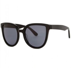 Roberi & Fraud Women’s Fay Oversized Sunglasses Black Frames